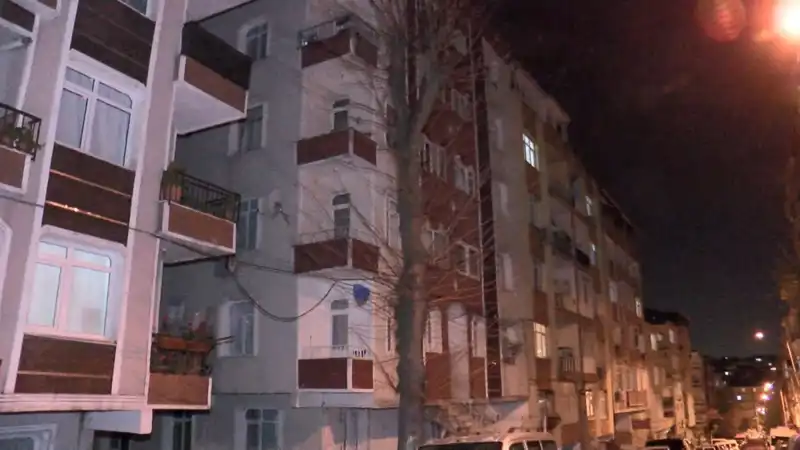 Bir Apartmanda Kolonlardan Gelen Sesler, Akılları Karıştırdı: Acil Tahliye Süreci Başladı