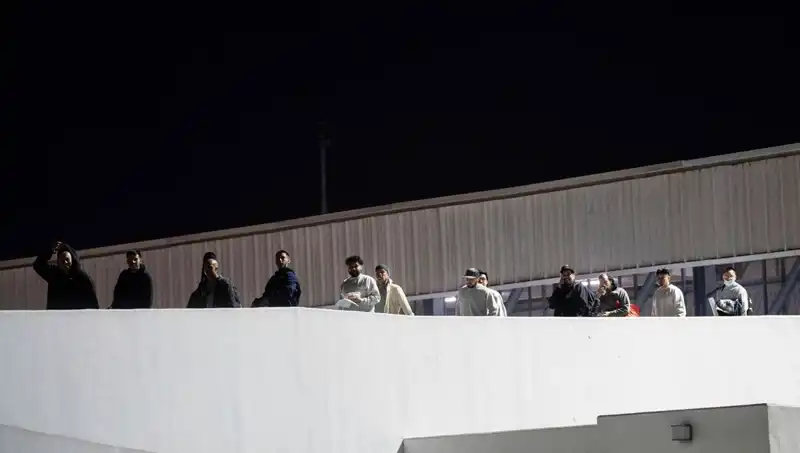 Türkiye’deki Düzensiz Göçmen Operasyonu: İki İlde Büyük Yakalama Gerçekleşti