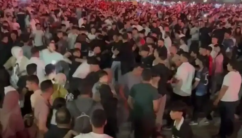 Bir Konser Daha Kanlı Bitti: Bıçaklı Kavga Üç Kişiyi Yaraladı