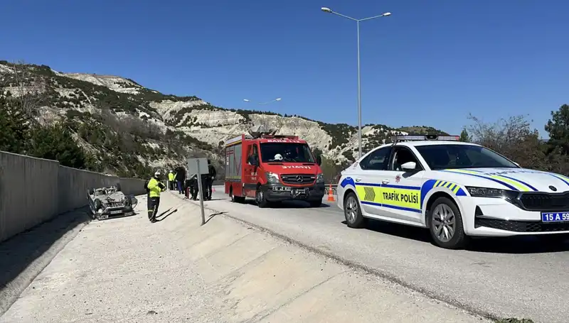 Burdur’da Meydana Gelen Feci Kaza: İki Çocuk ile Dört Kişi Yaralı