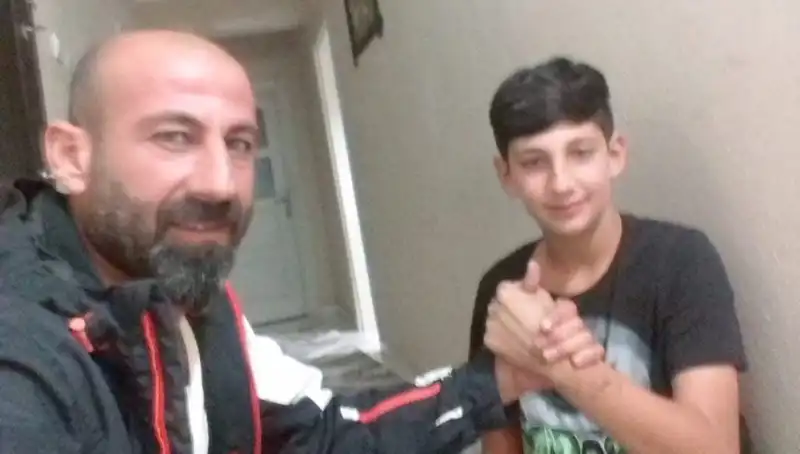Çatı Tamiri Yaparken Baba ve Oğul Arasında Korkunç Olay: Hayatlarının Sonu!