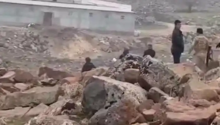 Diyarbakır'da Şok Eden Kavga: 3 Kişi Hayatını Kaybetti, Birçok Yaralı Var