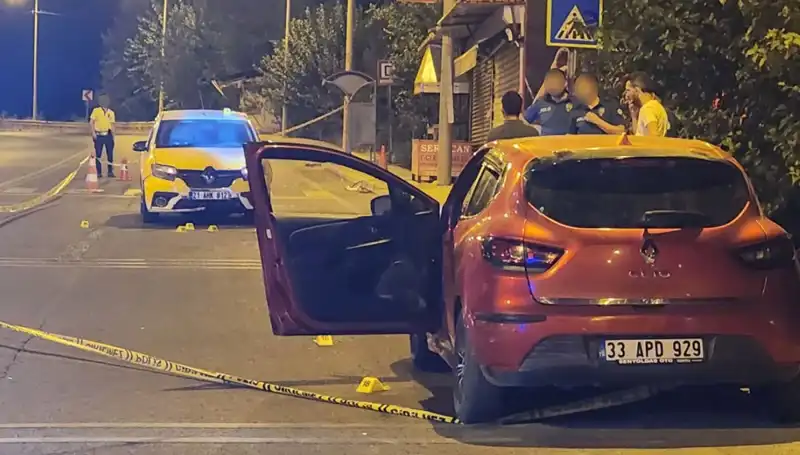 Ankara’da Sıcak Saatler: Otomobilden İnip Birbirlerine Ateş Açtılar