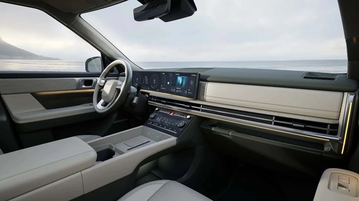 Yeni Hyundai Santa Fe Türkiye'de Satışa Sunuldu: Fiyatı ve Özellikleriyle Dikkat Çekiyor
