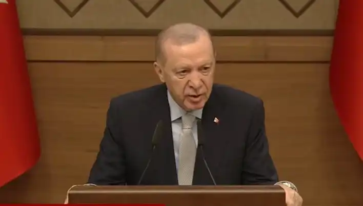 Cumhurbaşkanı Erdoğan'dan Sert Çıkiş: "Milleti Provake Eden Gazeteci Olmaz!"