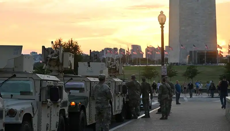 Chicago’da ABD Ordusu Tetikte: Her Şey Neden Oldu?