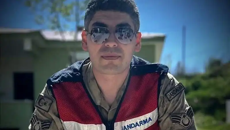 Kadir Astsubay'dan Korkunç Kayıp: Halı Saha Maçı Sonrası Vefat
