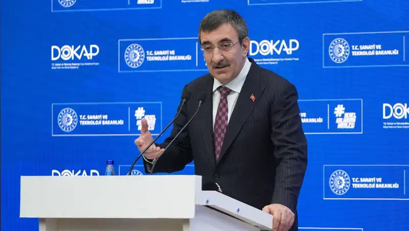 Cevdet Yılmaz'dan Ekonomi Mesajları: Enflasyonla Mücadelede Kararlıyız!