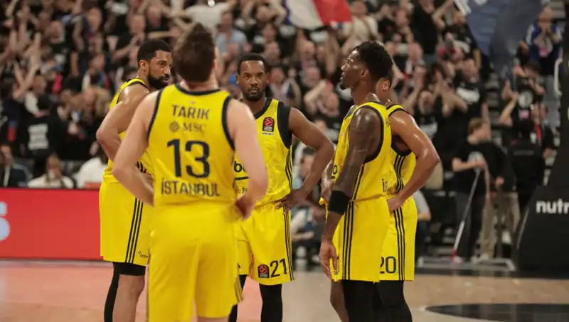Fenerbahçe, Avrupa'da Tarihi Bir Final İçin Panathinaikos ile Karşılaşacak!