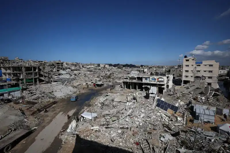 İsrail'in Ateşkesi İhlal Edip Gazze'de 10 Ölüye Sebep Olması