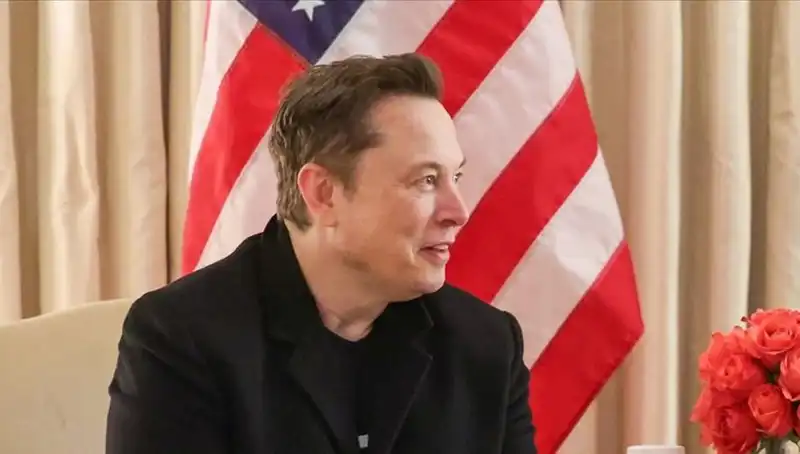 Elon Musk, Trump'ı Destekleyerek Zelenski'ye Sert Çıktı