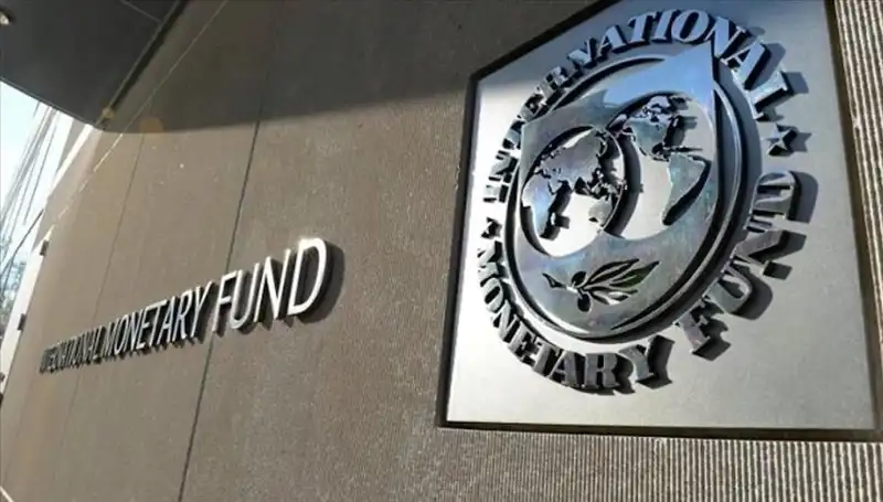 Küresel Kamu Borcu Uçuşa Geçiyor: IMF Raporu Neler Diyor?