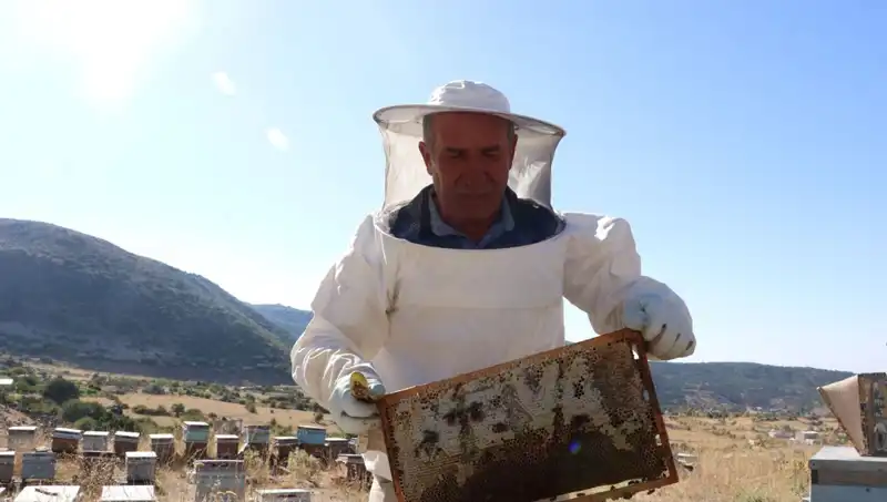 25 Yıl Aradan Sonra Mobilya Üretimine Dönüş: 2 Ton Başarıya İmza Attı