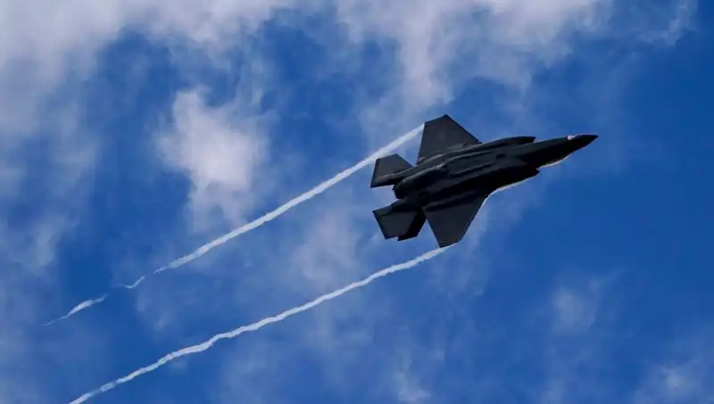 Türkiye ile ABD İlişkilerinde F-35 Gerilimi: Atina'da Endişeler Arttı