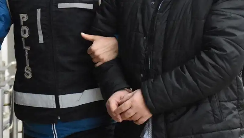 Sosyal Medyada Kadın Profiliyle 500 Milyonluk Vurgun: 12 Şüpheli Tutuklandı!