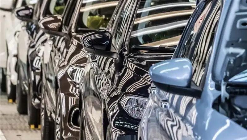 Türkiye'nin Otomotiv İhracatı Hızla Yükseliyor: 3 Milyar Dolar Eşiği Aşıldı