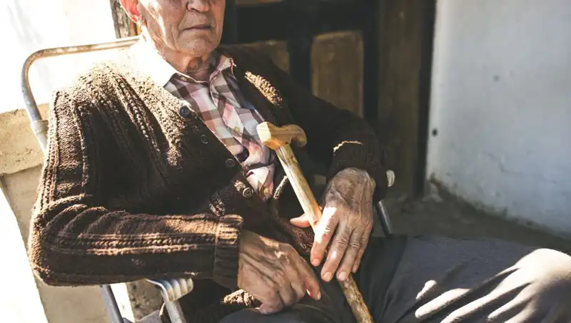 Yalnızlık ve İlgisizlik: Yaşlılarda Depresyonun Artışı Alzheimer Riskini Beraberinde Getiriyor