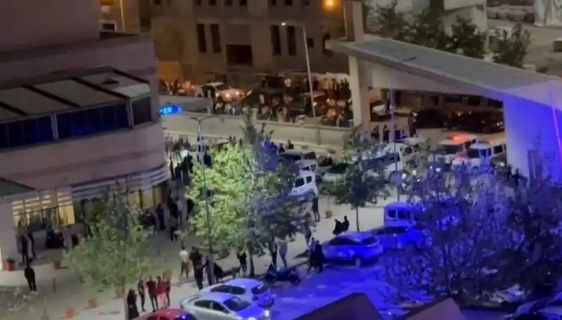 Halay Başında Çıkan Kavga, Bıçaklama ve Dövüşle Sonuçlandı!
