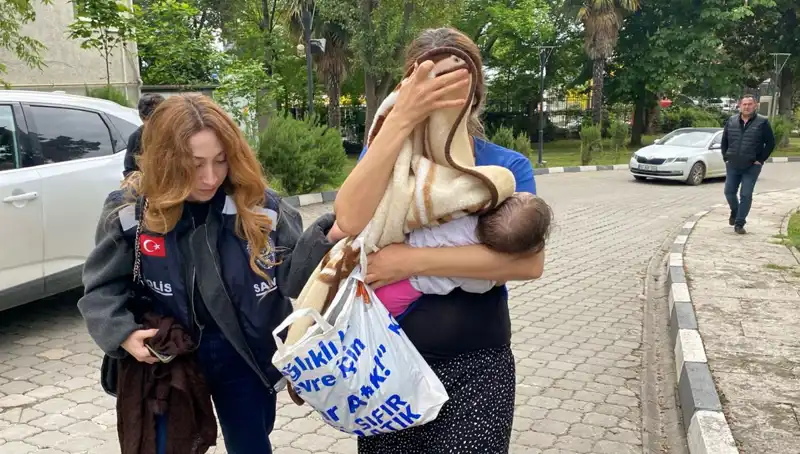 Ankara'da Evlerden Hırsızlık Yapan Kadın Operasyonla Yakalandı