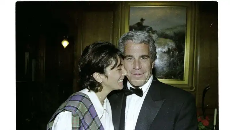 Ghislaine Maxwell, Epstein Davasında 100 Ünlüyü İfşa Etti: Şok Listesi Açıklandı!