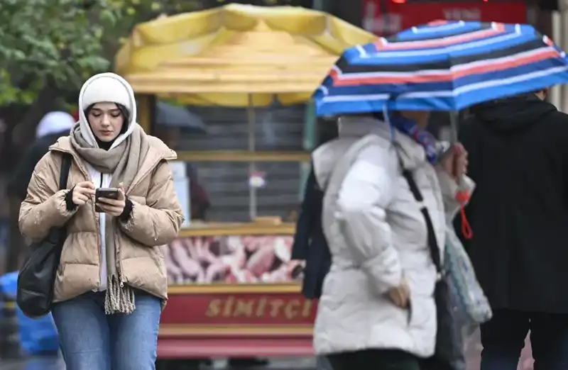 İstanbul'da Kış Sonrası Yalancı Bahar Müjdesi: Yağmur ve Sıcak Hava Geliyor