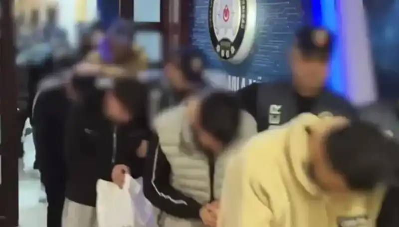 Türkiye'de 2.8 Milyarlık Bahis Operasyonu: 46 Kişi Gözaltında