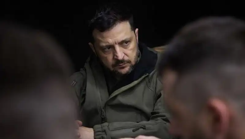 Zelenski, NATO Üzerine Şok Açıklamalarda Bulundu: "Nadir Element Anlaşmasında Yok!"