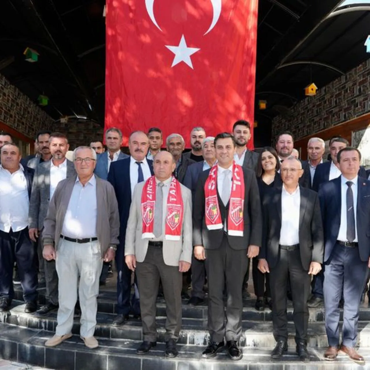 Sarıgöl’e Otogar, Konut ve Sulama Göleti Projeleri Başlıyor