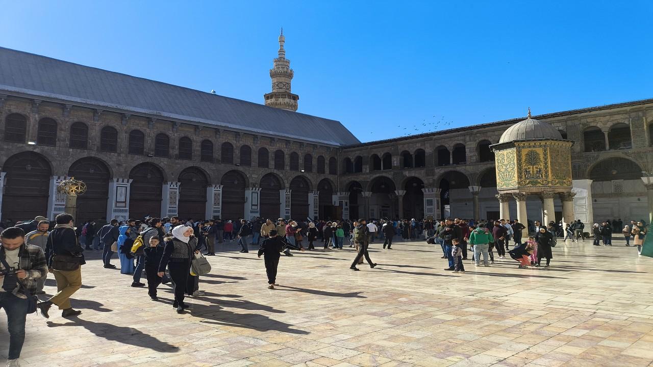 Emevi Camii İmamı: Erdoğanın Yardım Eli