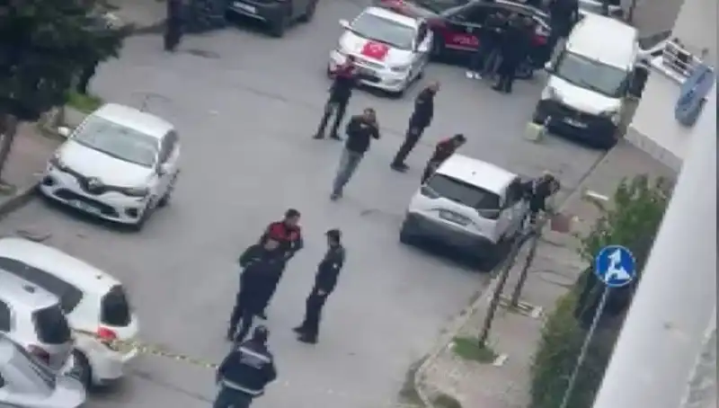 Ankara'da Yolda Yürürken Kurşun Yağmuruna Tutulan Adamın Hikayesi