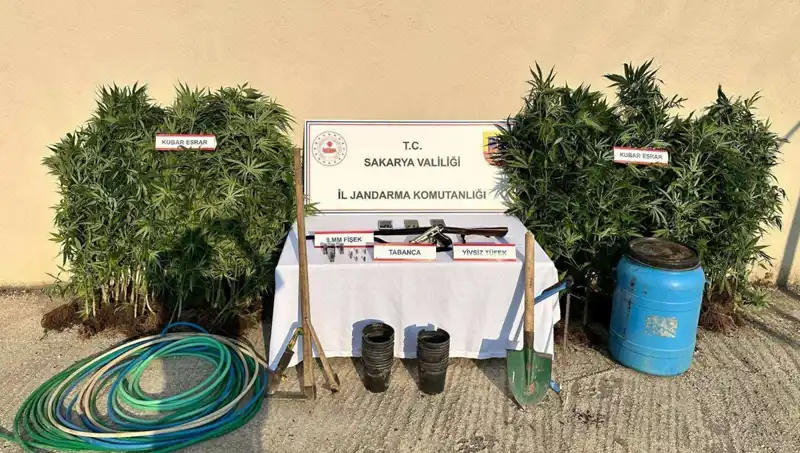 Sakarya’da Uyuşturucu Operasyonu: Polisten Şok Eden Tutuklama